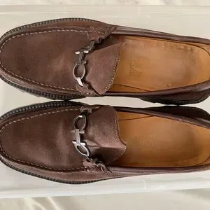Salvatore Ferragamo | Shoes | Salvatore Ferragamo Suede  display picture 2